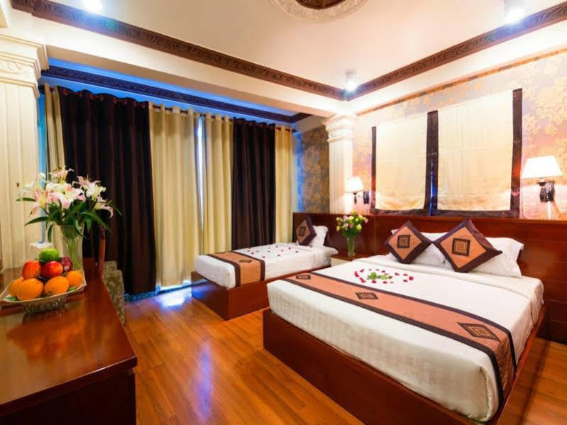 Cosmo Square Hotel Ciudad Ho Chi Minh  Exterior foto